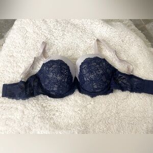 Victoria’s Secret Lined Demi Bra (never worn, 36DD)